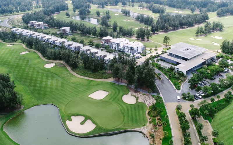 Montgomerie Link Golf